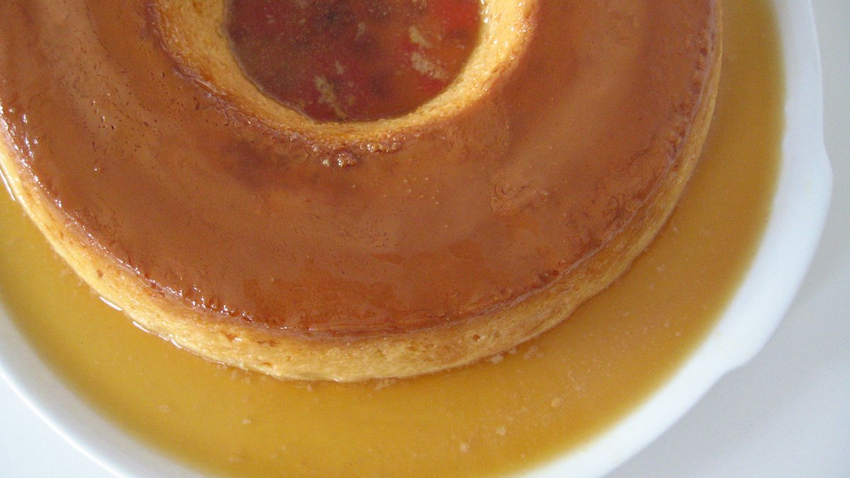 Pudim de Leite Condensado Tradicional Sem Furinhos: A Receita Perfeita e Cremosa da Vó